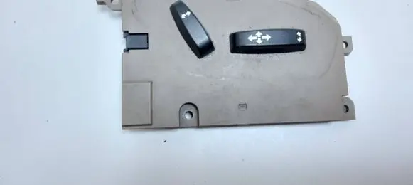 Volvo S80 Seat control module 30782124