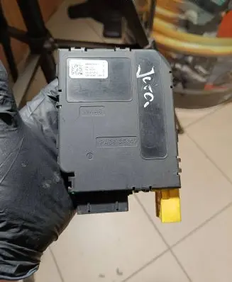Volkswagen Jetta V Steering angle sensor 1K0953549BF