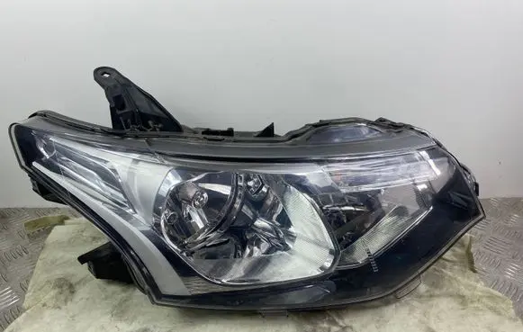Mitsubishi Outlander Headlight/headlamp