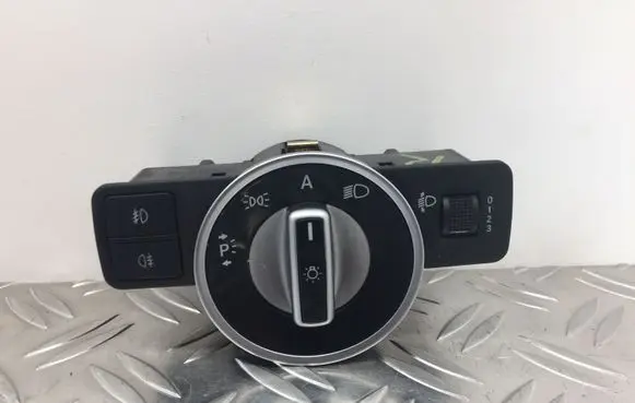 Mercedes-Benz E W212 Light switch 2129050551