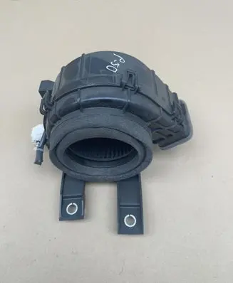 Toyota Prius (XW50) Hybrid/electric vehicle battery fan G923047050