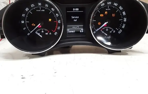 Skoda Superb B6 (3T) Speedometer (instrument cluster) 3T1920841K