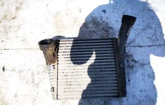 Audi Q7 4L Intercooler radiator 7l6145804