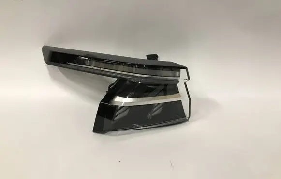 Nissan Qashqai J12 Rear/tail lights 26555HN25A