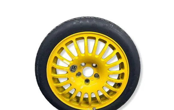 Mitsubishi 3000 GT R17 spare wheel