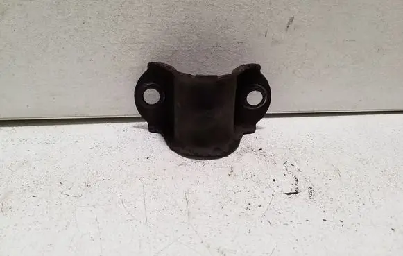 Volvo XC60 Sway bar bush bracket, rear 