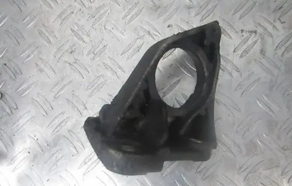Renault Scenic II - Grand scenic II Engine mounting bracket 8200187544
