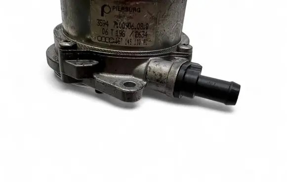 Volkswagen Phaeton Vacuum pump 057145100AC
