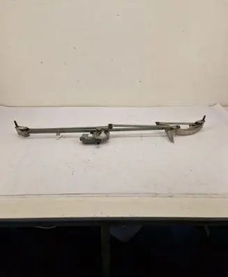Ford C-MAX II Front wiper linkage and motor W16333