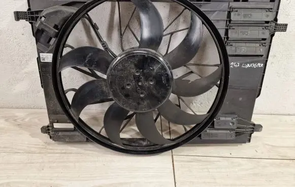 Mercedes-Benz B W247 Electric radiator cooling fan A2479060200