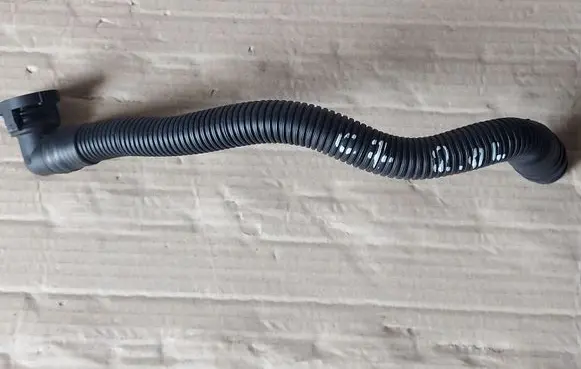 Audi A6 S6 C7 4G Engine coolant pipe/hose 460103498H