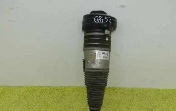 Audi SQ7 Front air suspension shock absorber 4M4616039R