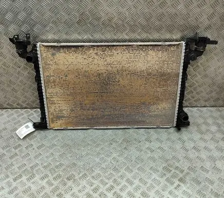 Audi Q5 SQ5 Coolant radiator 8W0121251AA