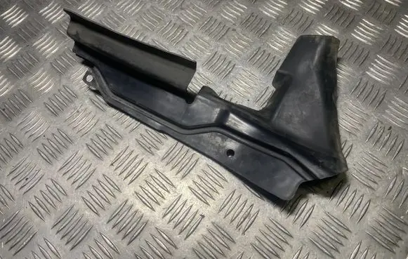 Opel Vectra C Intercooler air guide/duct channel 13182650 00328844597