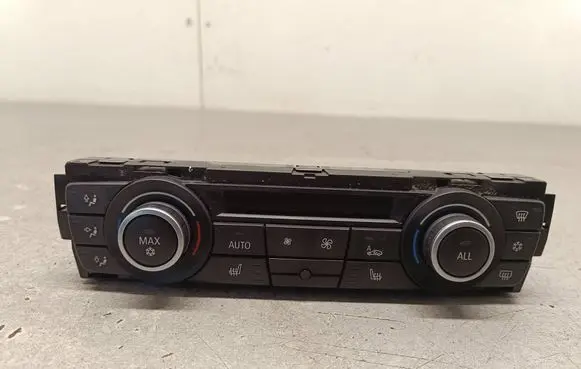 BMW X3 F25 Climate control unit 9284597 1201803782