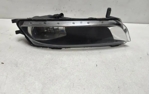 Volkswagen PASSAT CC Front fog light 3C8941699