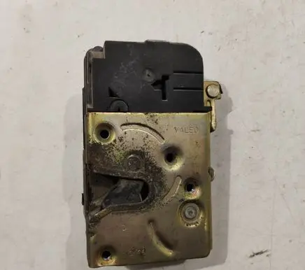 Citroen Berlingo Front door lock