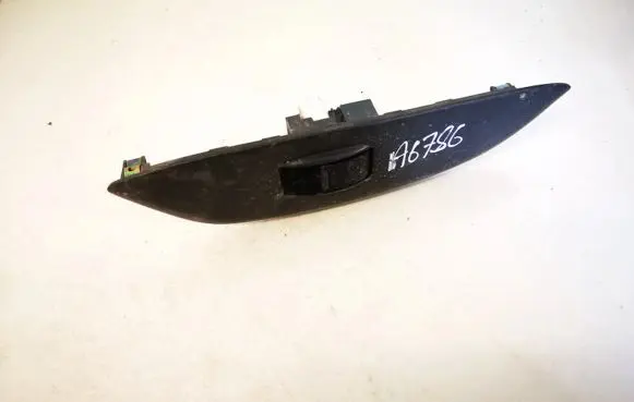 Toyota Yaris Electric window control switch