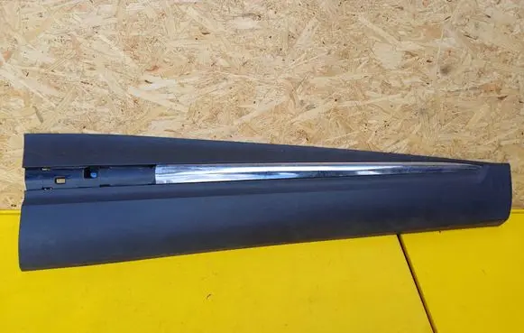 Renault Kadjar Front door trim (molding) 801863858R