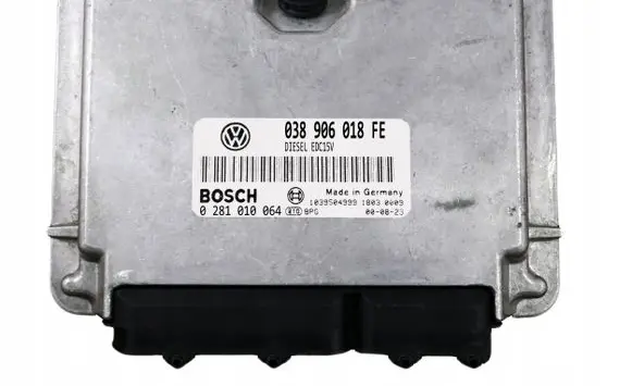 Volkswagen PASSAT B5 Engine control unit/module 038906018FE