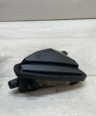 Mercedes-Benz R W251 Intake resonator A6421400087