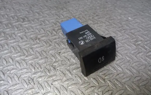 Fog light switch