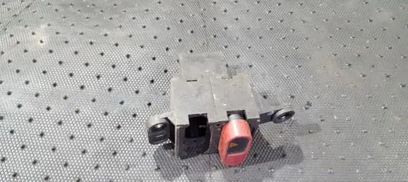 Mazda 626 Hazard light switch