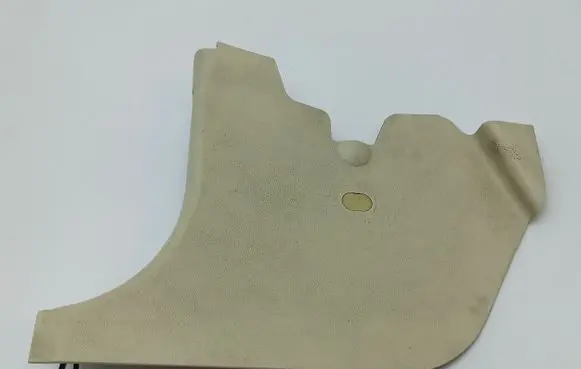 Foot area side trim