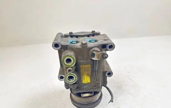 Ford Focus Air conditioning (A/C) compressor (pump) YS4H19D629AC 0503 2004JUN1B