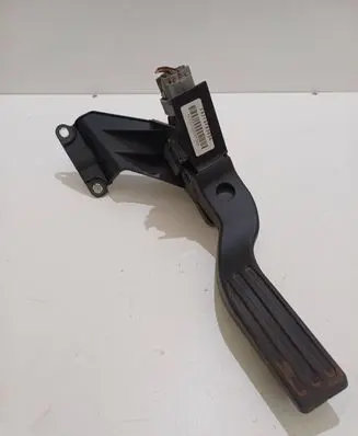 Ford Mondeo Mk III Accelerator throttle pedal 2S719F836DA 233200000536