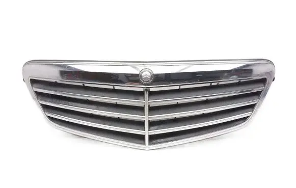 Mercedes-Benz E W212 Front bumper upper radiator grill A2128800183