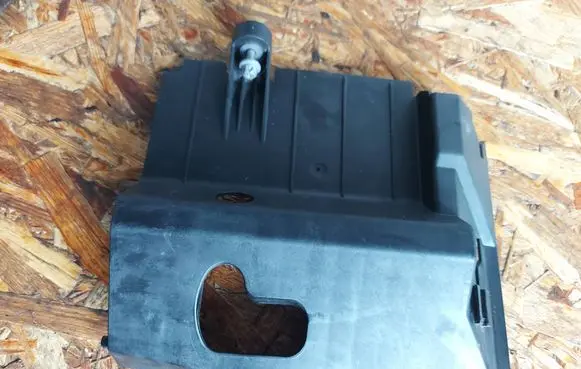 Mercedes-Benz A W177 Battery box tray cover/lid A2475411000