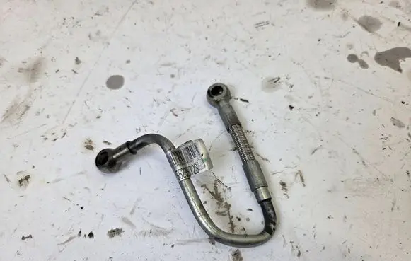 Saab 9-3 Ver2 Oil fill pipe 55235723