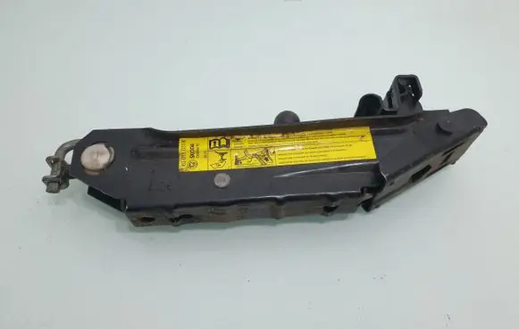 Skoda Octavia Mk2 (1Z) Lift Jack 1K0011031K