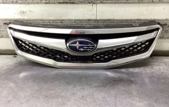 Subaru Legacy Front grill 91121AJ000 91121AJ010