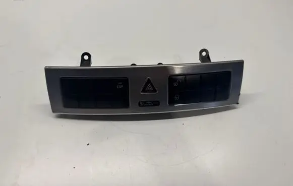Mercedes-Benz C W203 Hazard light switch 2038702510