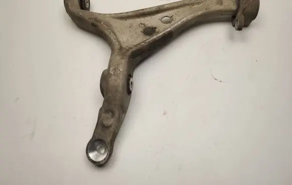 Mercedes-Benz ML W166 Front lower control arm/wishbone A1663300207