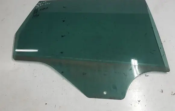 Seat Altea XL Rear door window glass