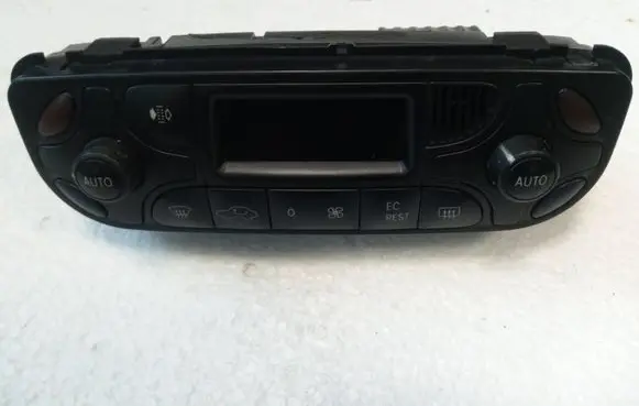 Mercedes-Benz C W203 Climate control unit 2038300985 NE70077