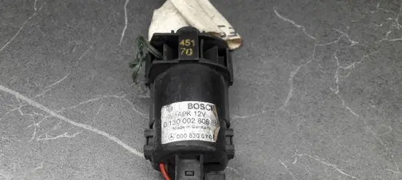 Mercedes-Benz S W126 Steering rack control module 