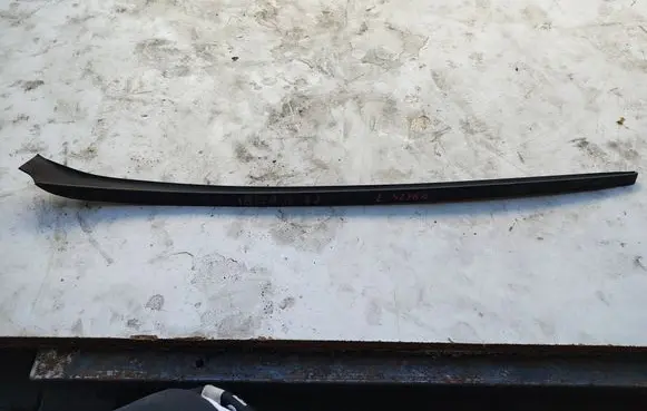 Seat Ibiza IV (6J,6P) Windshield trim 6J0854319