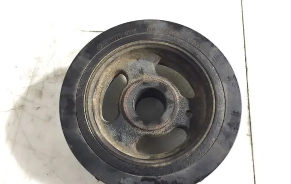Ford Focus Crankshaft pulley 1S7G6316BD 09A2A