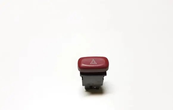 Suzuki Grand Vitara I Hazard light switch