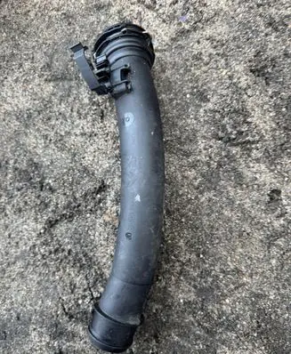 Peugeot 2008 II Intercooler hose/pipe 9817416680