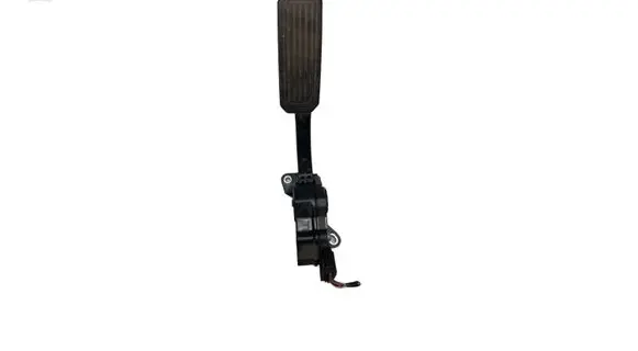 Toyota RAV 4 (XA30) Accelerator throttle pedal 7811042010 1988007270