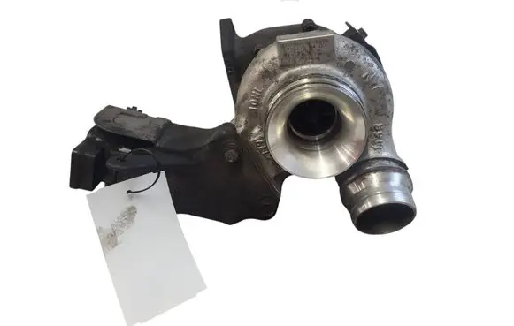 BMW 1 E81 E87 Turbo 472747004d tf035hl8b13tb