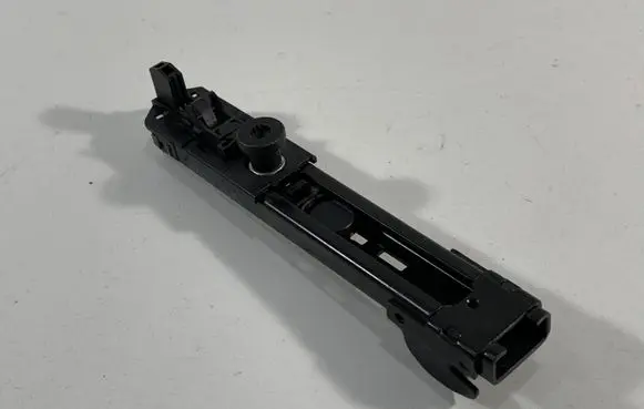 Volkswagen Touran I Seat belt adjustment motor 1T0857819