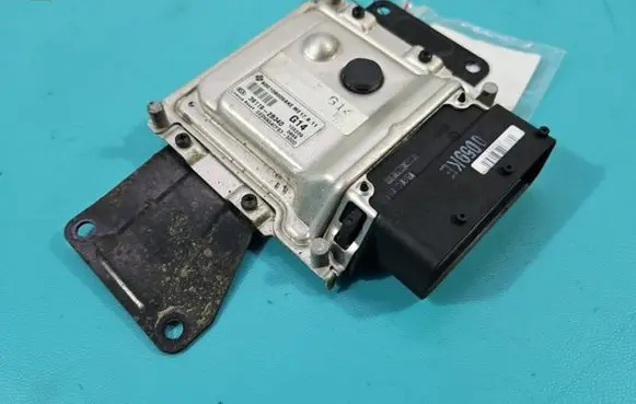 KIA Ceed Engine control unit/module ECU 39119-2B340 IMPRK1424977