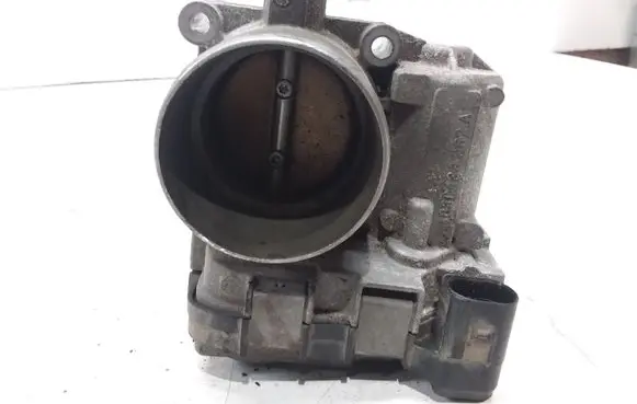 Volkswagen Golf V Throttle valve 03C133062A