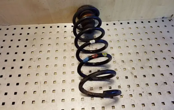 Peugeot 5008 Rear coil spring